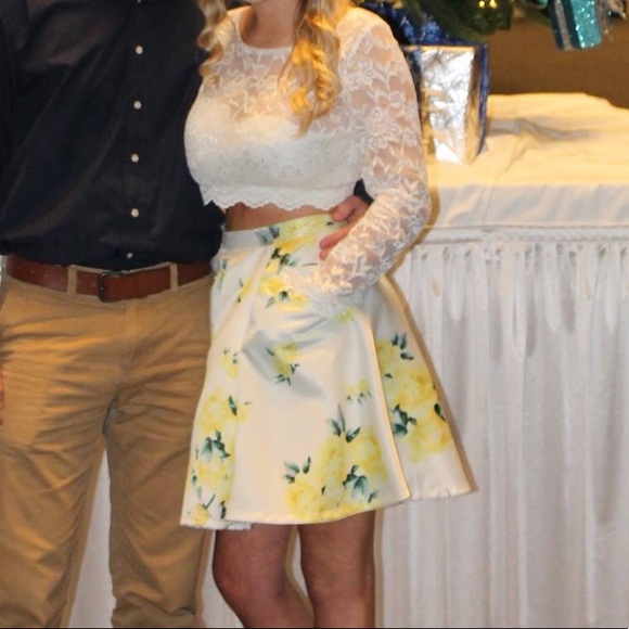 Homecoming dress - Picture 1 of 5